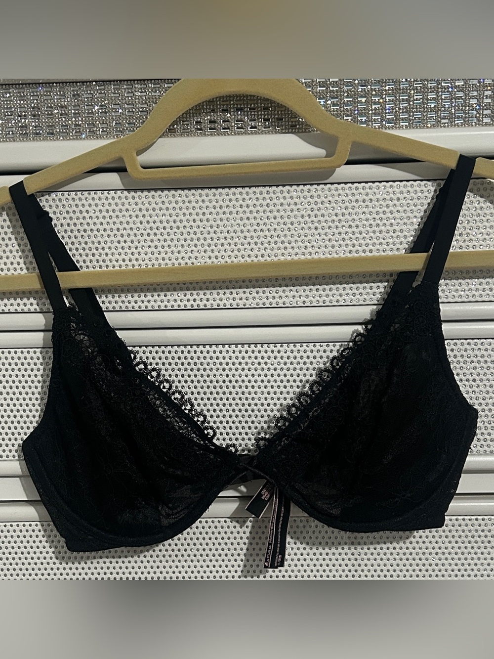 Victoria's Secret Very Sexy black unlined plunge lace bra.